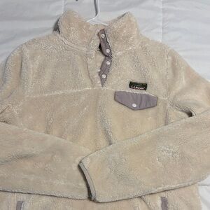 L.L. Bean Cream Sherpa Snap-Placket Pullover with Chest Pocket Size M